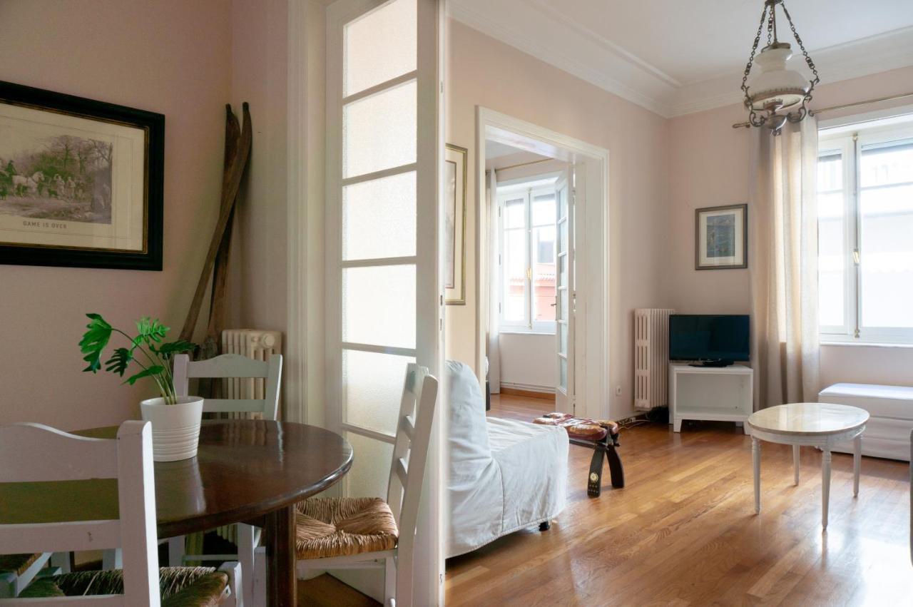 Apartmán Hadrians Den In Heart Of Plaka By Jj Hospitality Atény Exteriér fotografie